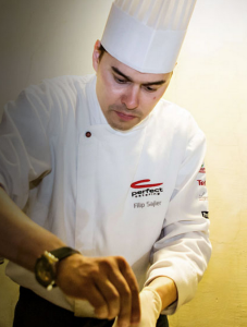 Filip Sajler je přední odborník v oblasti cateringu a gastronomie